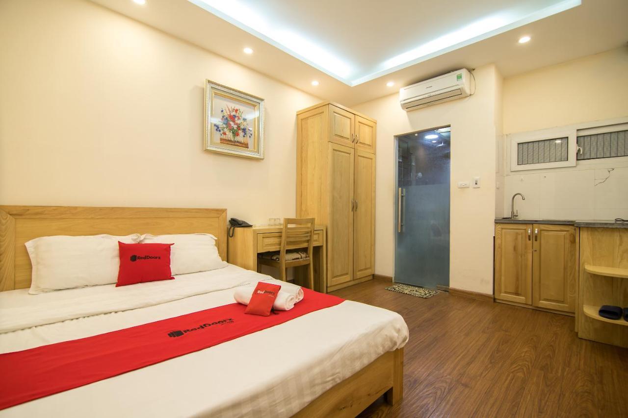 RedDoorz gần Big C Thăng Long Hà Nội Ngoại thất bức ảnh