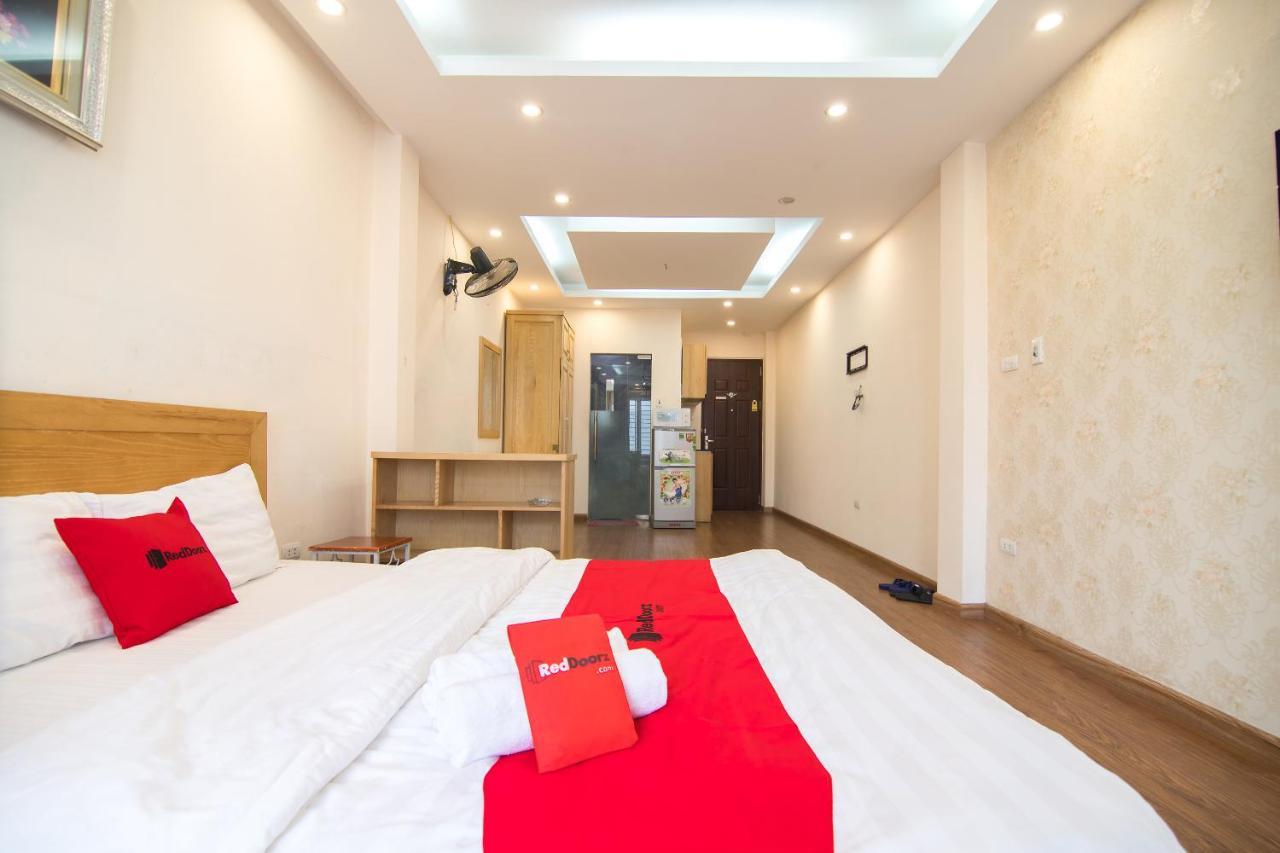 RedDoorz gần Big C Thăng Long Hà Nội Ngoại thất bức ảnh